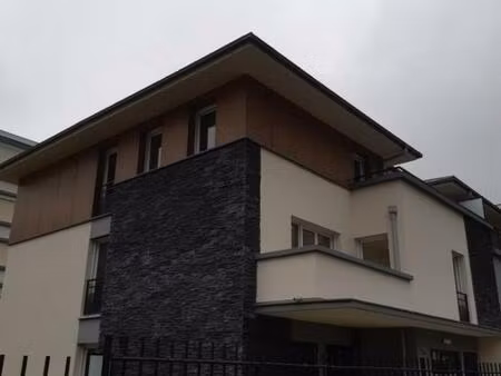 location parking thiais 94320