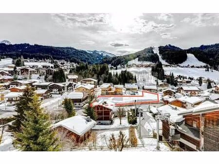 a l'entrée du coeur des gets