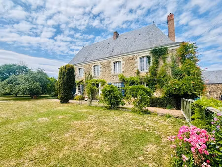 vente manoir 12 pièces 347 m² à saint-sulpice (53360)  749 000 €