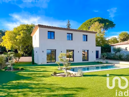 vente maison 5 pièces 145 m² à les arcs (83460)  760 000 €