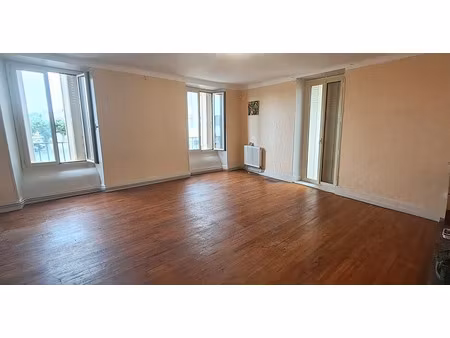 vente appartement 2 pièces 82 m² à lannemezan (65300)  39 900 €