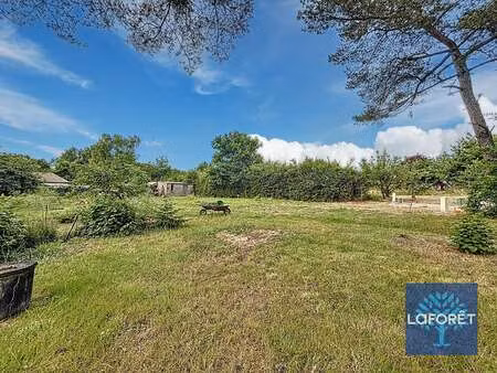 vente terrain à la roche-sur-yon (85000) : à vendre / 340m² la roche-sur-yon