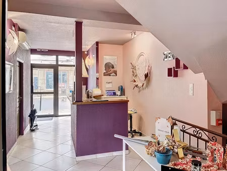 location locaux professionnels à terrasson-lavilledieu (24120)  nan €