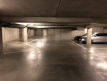 parking à louer à dreef 1 stp merendree (rbt99480)