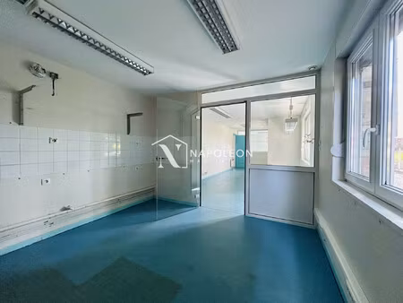 famars -local d'activité - idéal pour votre entreprise - avec