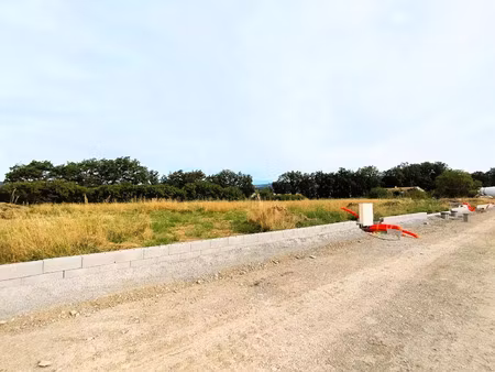 lotissement laragne monteglin 402 m2