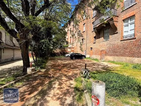 location parking montauban 82000