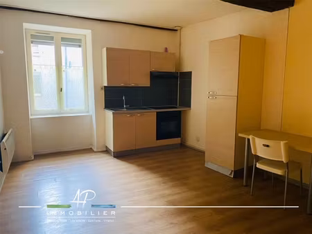 location appartement 1 pièce 37m² gray 70100