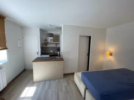 vente immeuble 4 pièces  95.00m²  saint