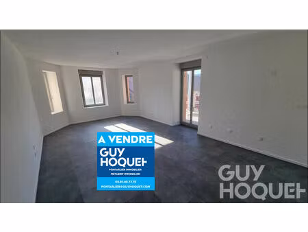 appartement 3 chambres avec terrasse et parking