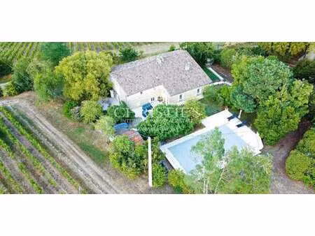 propriété avec piscine et jardin haux (33)