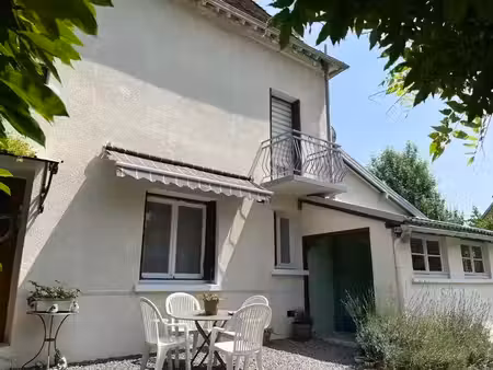 maison de bourg de 7 pièces principales
