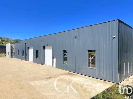 vente bureaux et commerces à saint-clair-de-la-tour (38110) : à vendre / 1177m² saint-clai
