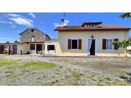 maison à rénover - 124 m² - 2 garages