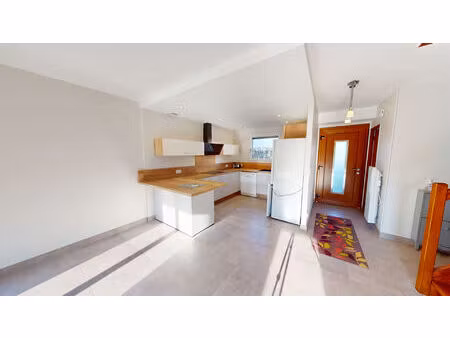 maison domene 5 pièce(s) 98 m2