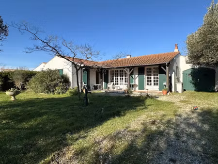 vente maison 3 pièces 80 m² à loix (17111)  892 500 €