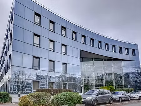 location meublée locaux professionnels 8 m² à villepinte (93420)  559 €