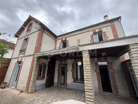 vente maison 9 pièces 159 m² auxerre (89000)