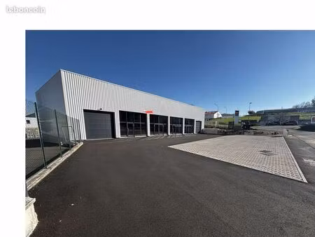 local 240 m² vesoul