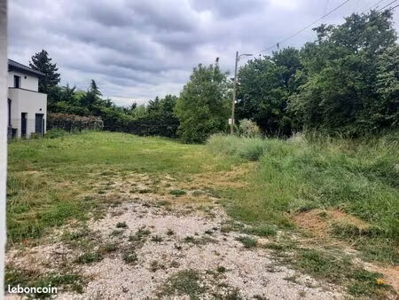 terrain 600m2 viabilisé