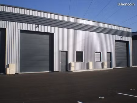 local industriel commercial