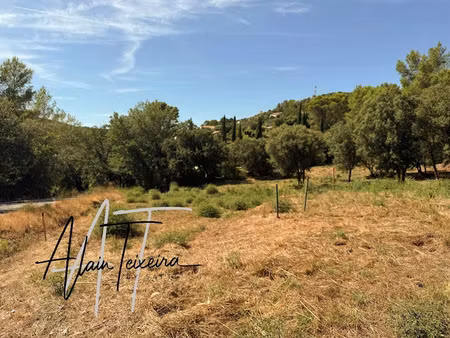 vente terrain 1244 m² à taradeau (83460)  149 500 €