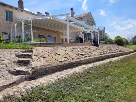 vente locaux professionnels 804 m² à asnières-sur-saône (01570)  490 000 €