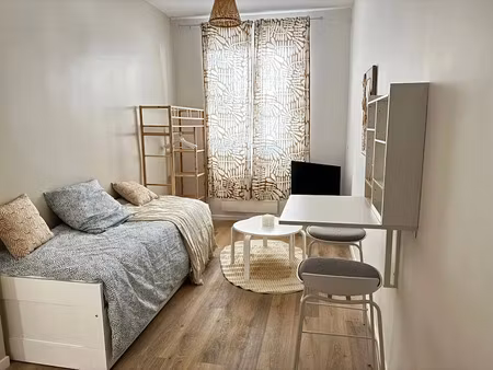 location meublée appartement 1 pièce 19.6 m² à bergerac (24100)  450 €