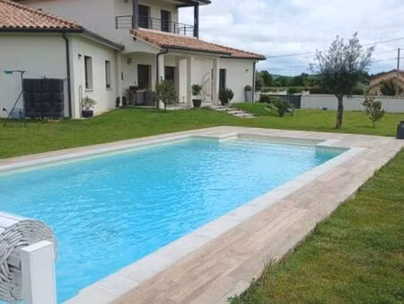 magnifique villa t6 recente de 185 m2 avec double garage