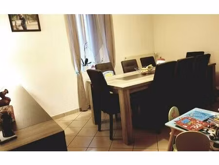 location maison  m² t-5 à vendrest  835 €