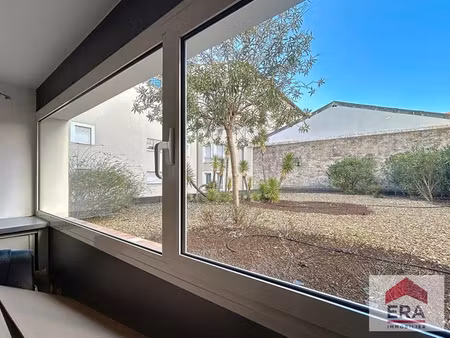 local commercial 0 pièces 88 m² à louer agde 34300 ? | era immobilier