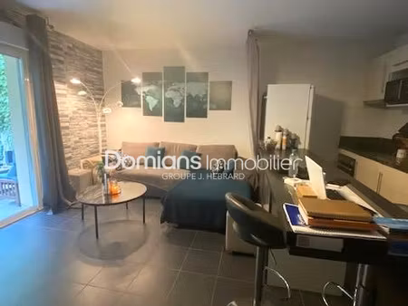 a vendre - peyrestortes - t2 en rez-de-chaussée avec jardin