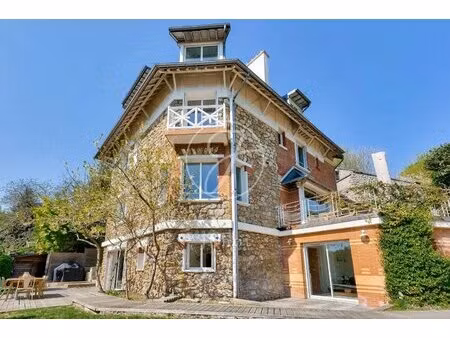 sèvres - brancas - maison à louer - 8 pièces - 5 chambres - 279 59m² carrez - terrain 780m