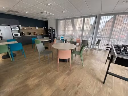 bureaux 6 pièces 125 m² à louer saint-quentin 02100 ? | era immobilier