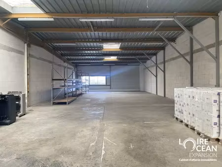 local d'activite - entrepôt a louer
