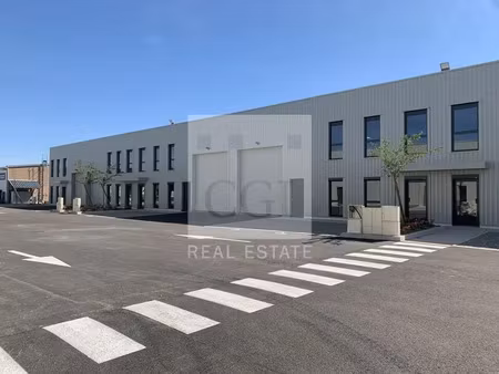 local d'activite a louer