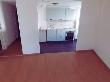 t2 biarritz plus 2 caves