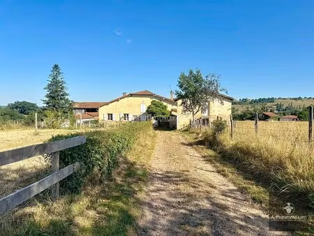 vente maison 5 pièces 160 m2 à pouilly-sous-charlieu