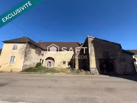 vente ferme 7 pièces 540 m² à velloreille-lès-choye (70700)  58 000 €