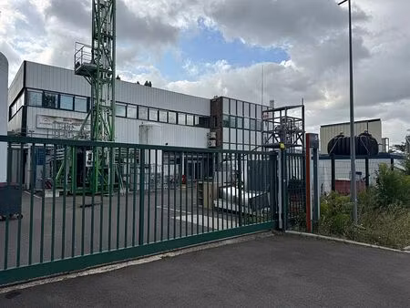 location local d'activités palaiseau 1 964 m²