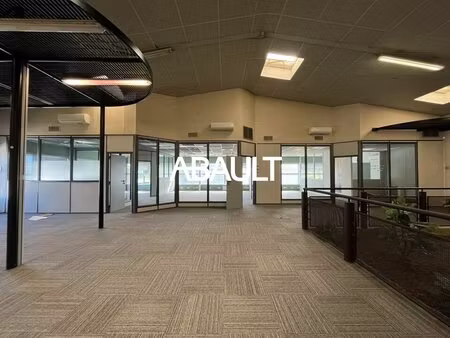 location local professionnel 310m² l union 31240