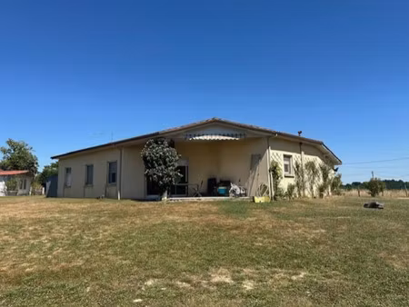 vente maison 4 pièces 120 m² à cazaubon (32150)  169 000 €