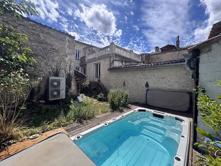 vente maison 9 pièces 185 m² à pellegrue (33790)  239 500 €