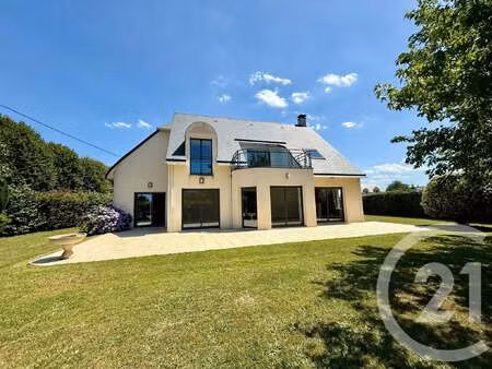 vente maison à jullouville (50610) : à vendre / 199m² jullouville