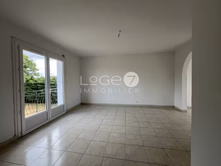 à vendre maison familiale 6 chambres à guidel 122 59 m2