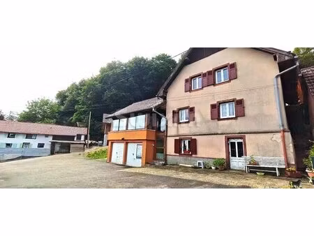 ensemble de deux maisons sur 670m²