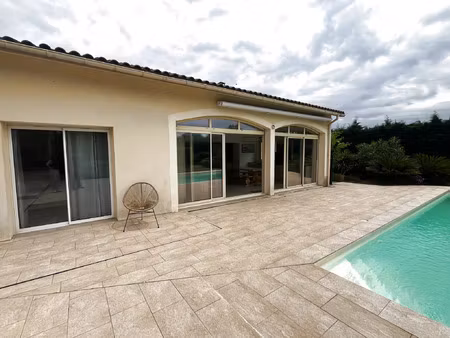 vente maison 7 pièces 222 m² ambarès-et-lagrave (33440)
