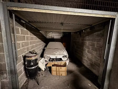 parking / box arpajon