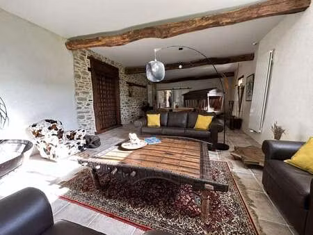 vente maison à theix-noyalo (56450) : à vendre / 360m² theix-noyalo