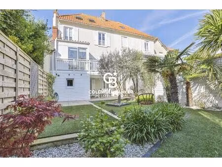 les sables d'olonne - villa sablaise - 6 chambres - garage - plage et marché